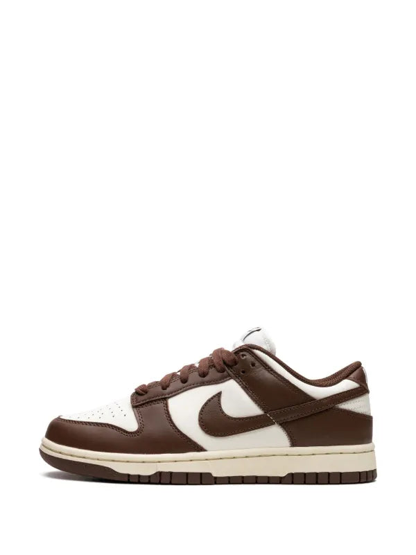 Nike dunk low brown&white