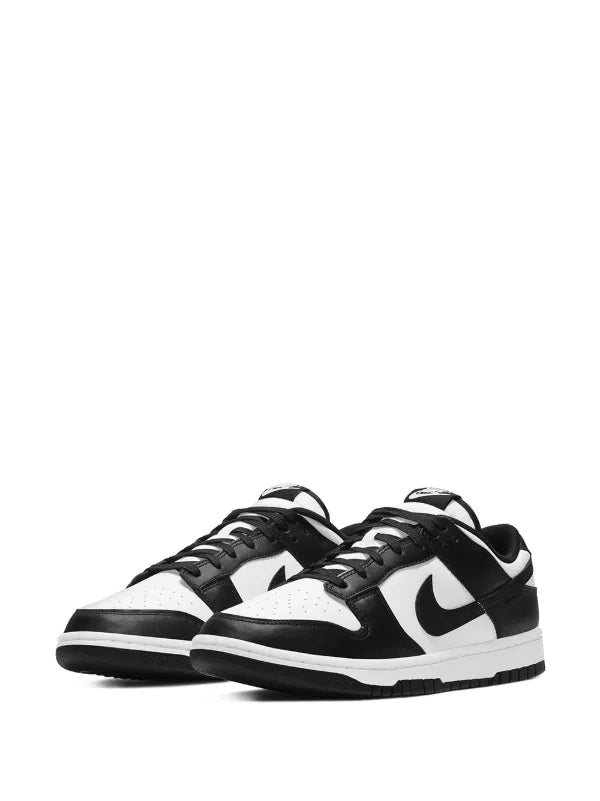 Nike dunk low black& white