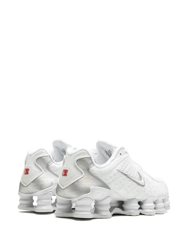 Nike shox white
