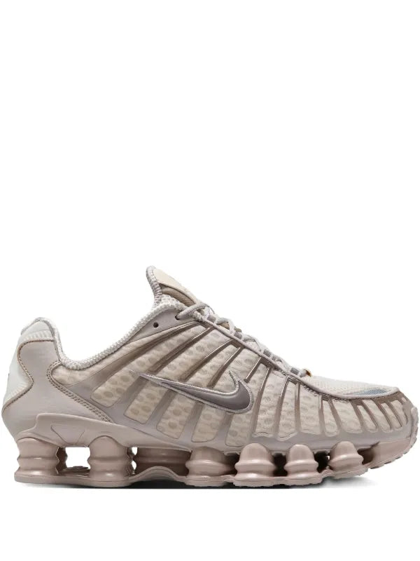 Nike shox taupe