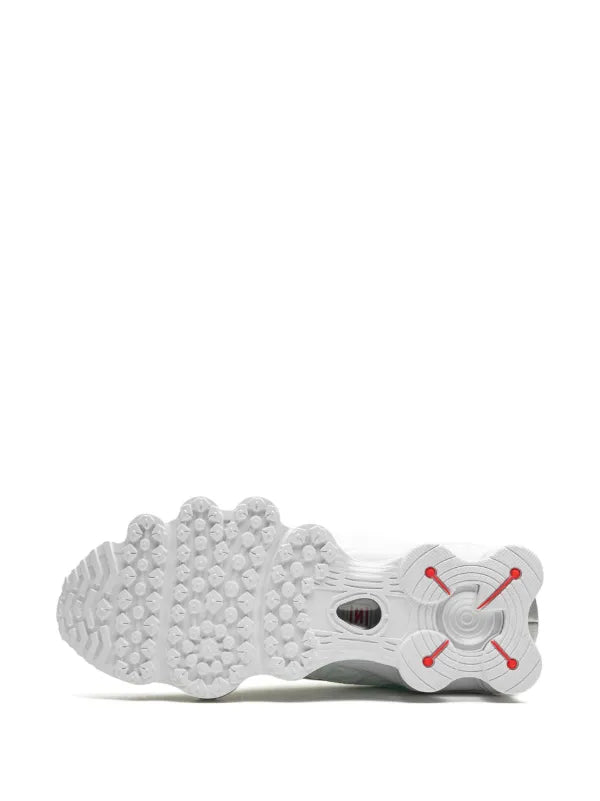 Nike shox white